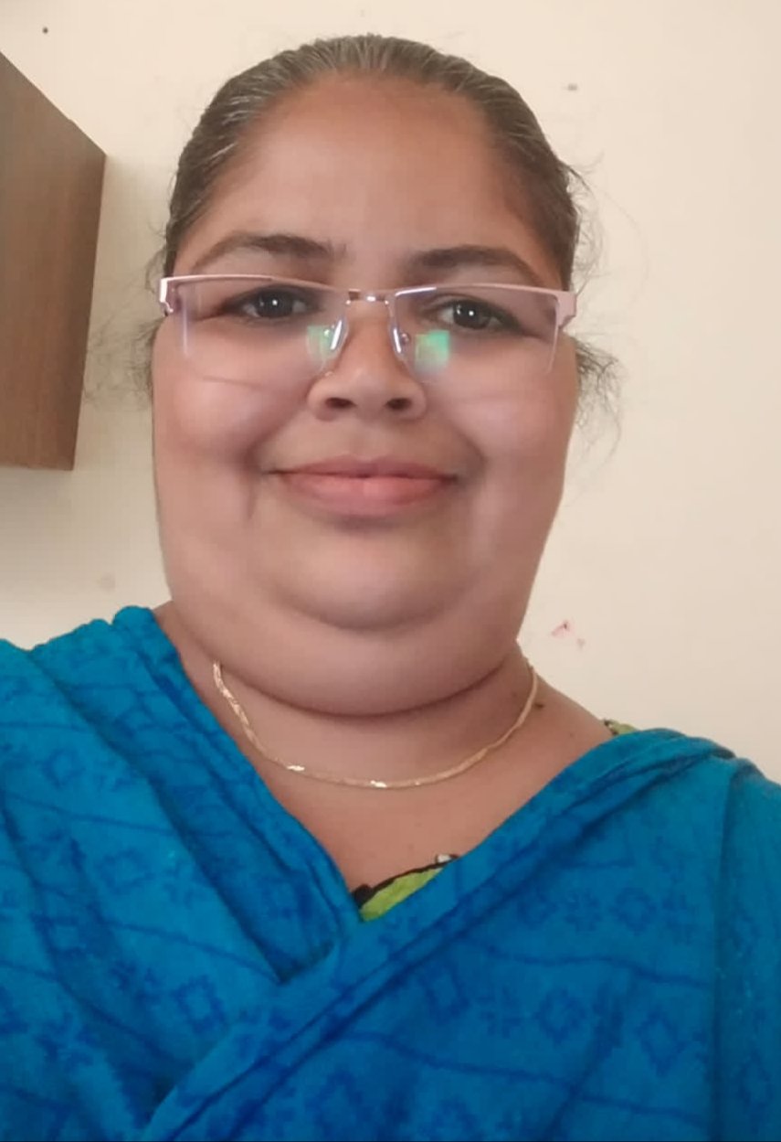 Mrs. Kalpana Mohite (B.A.)